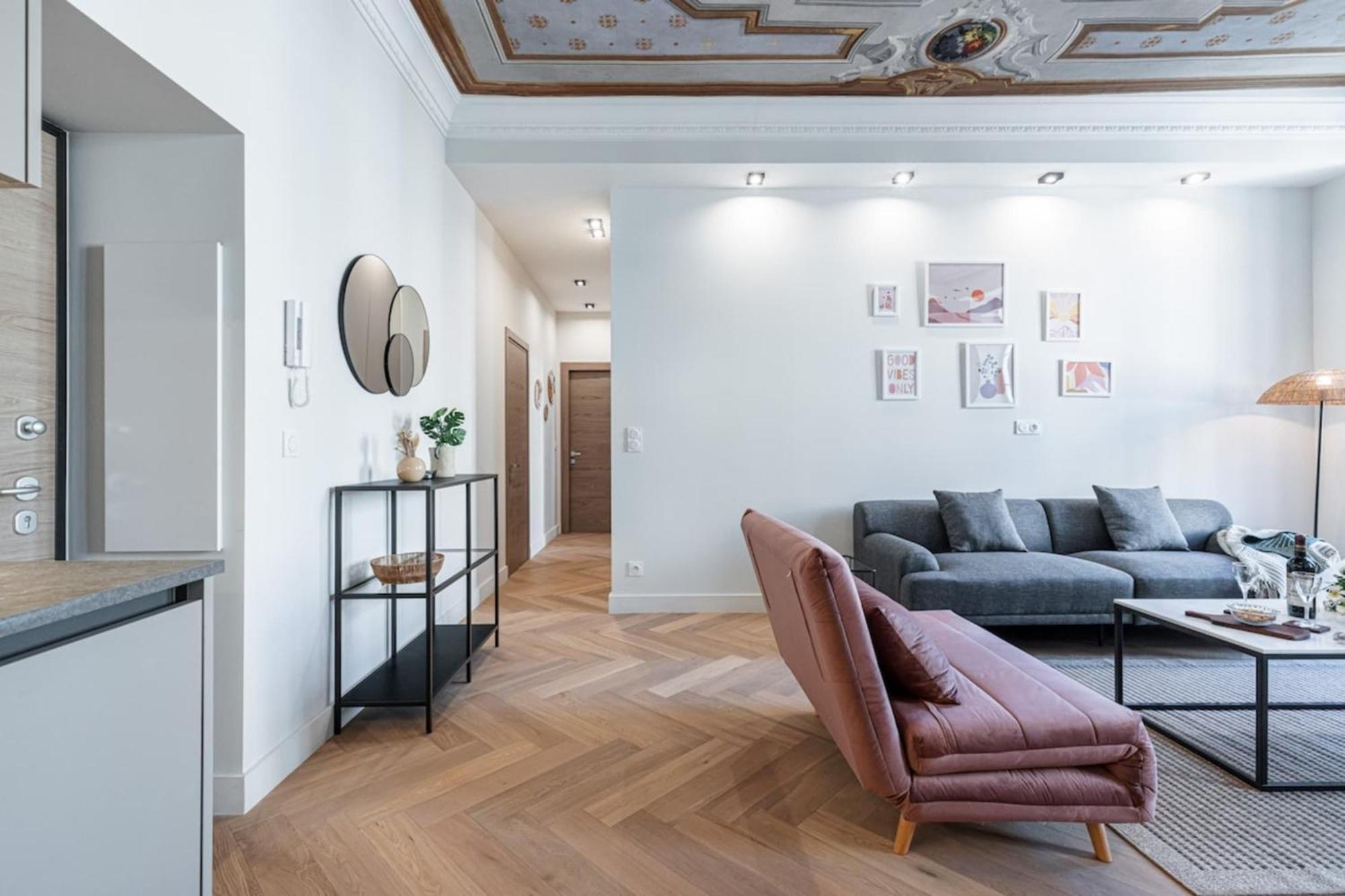 Philibert - Traditional Apart With Historical Fresco Nice Ngoại thất bức ảnh